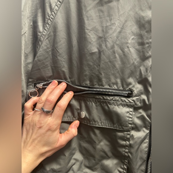 Zara basic windbreaker - Picture 2 of 4